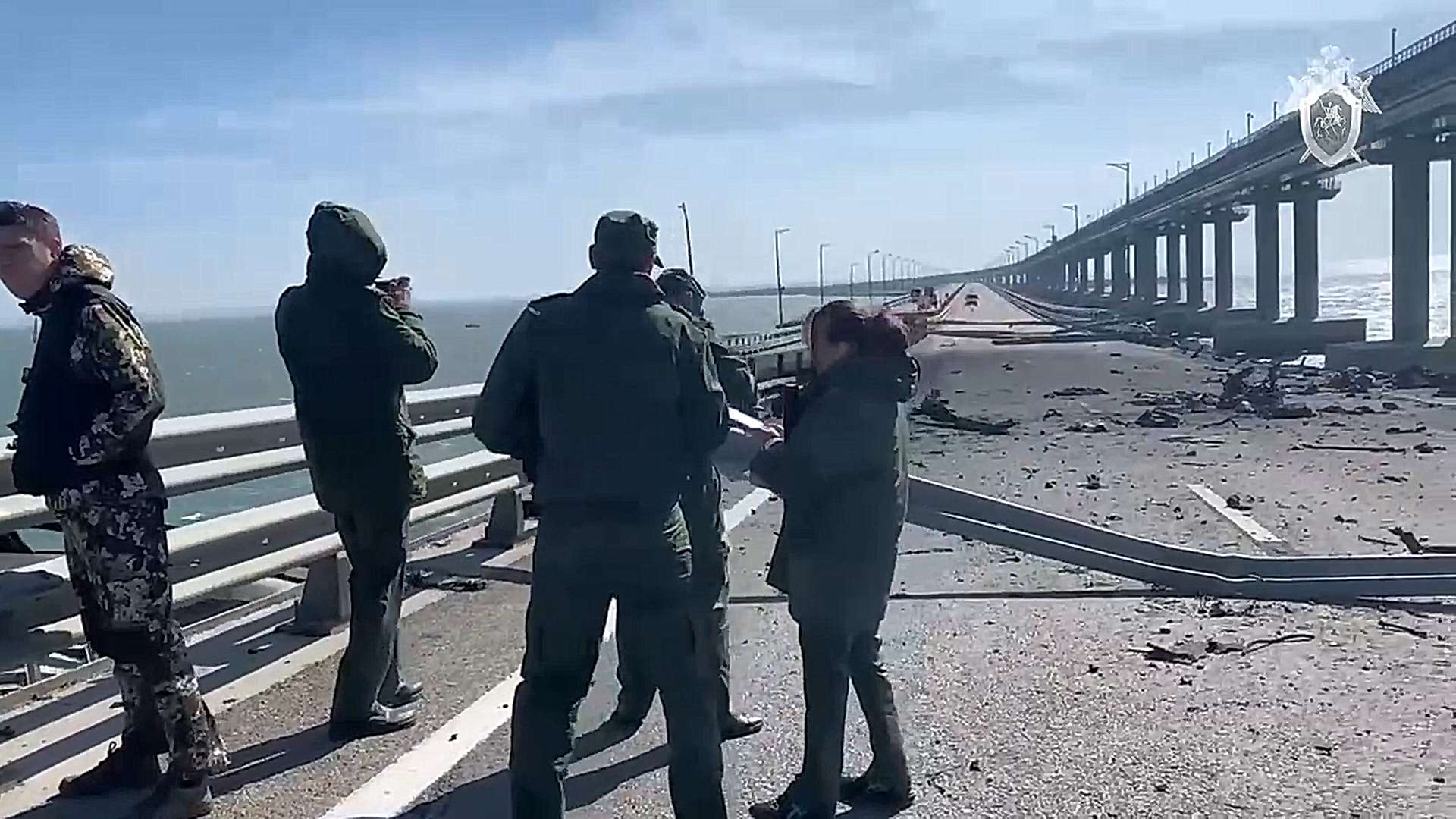 Запись об ударе по крымскому мосту