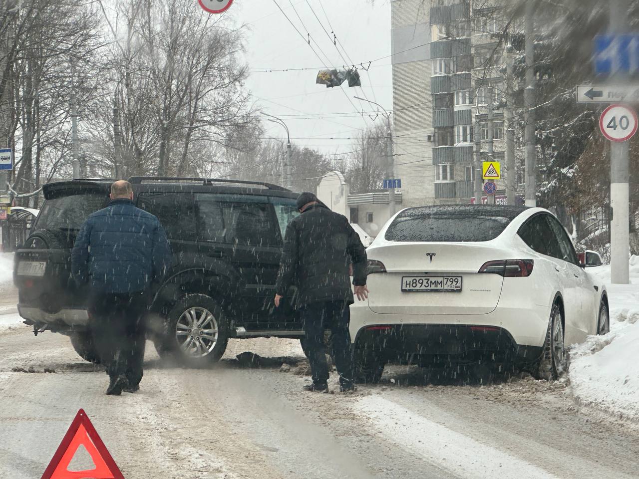 В Брянске попала в ДТП 