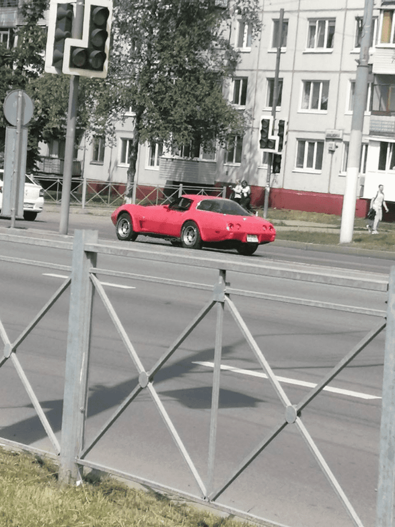 В Брянске заметили автолегенду Chevrolet Corvette - Брянский ворчун