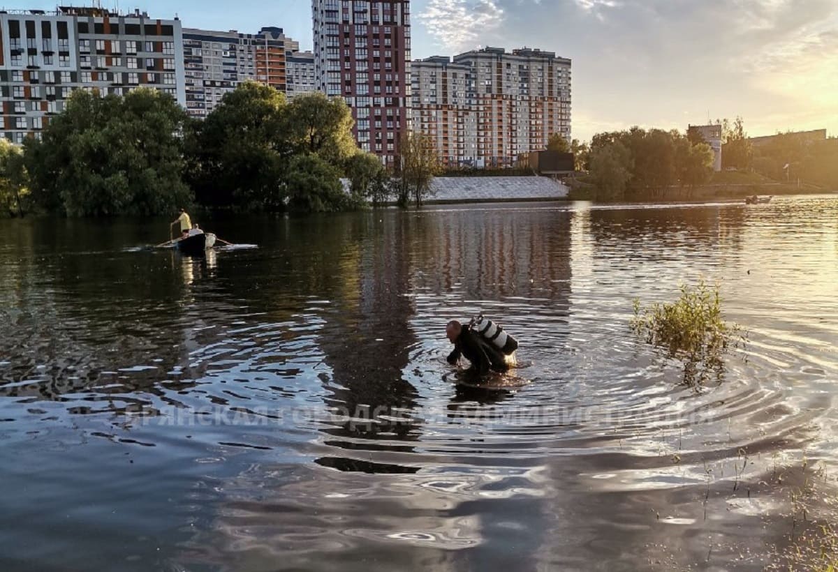 В Брянске водолазы 4 дня искали тело утонувшего в Десне бедолаги - Брянский  ворчун